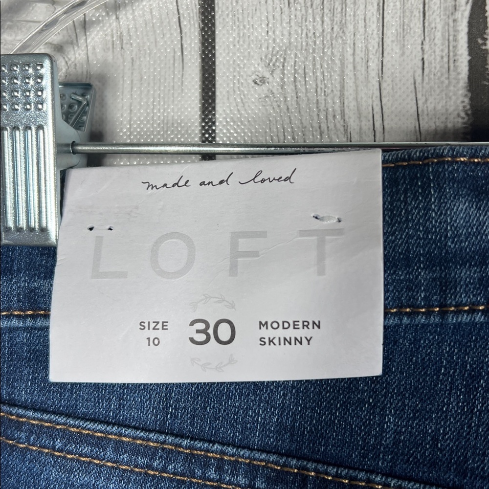 Loft modern skinny jeans size 10 - Picture 12 of 13